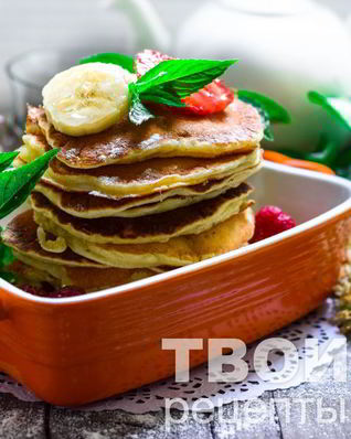 Банановые панкейки