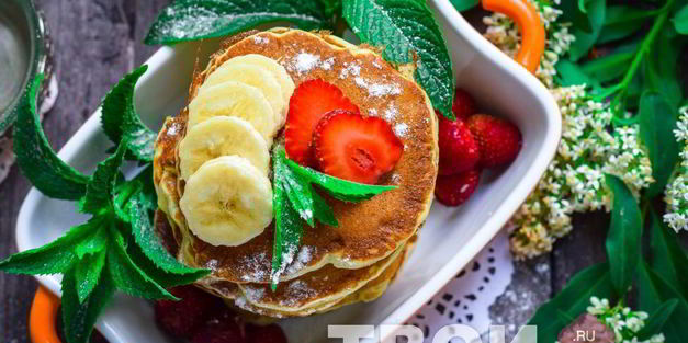 банановые панкейки
