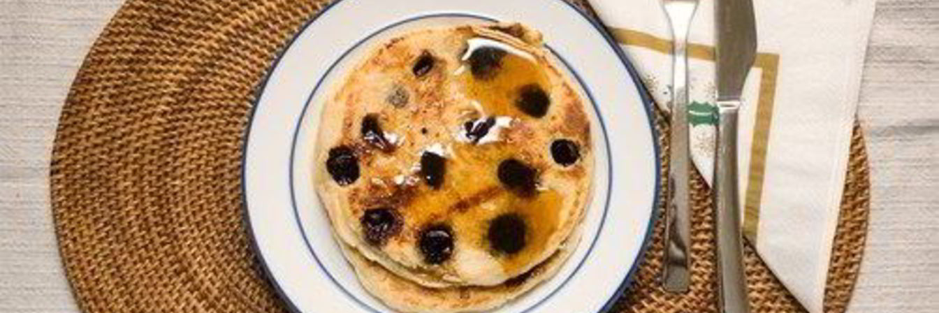 Блинчики из рикотты с черникой