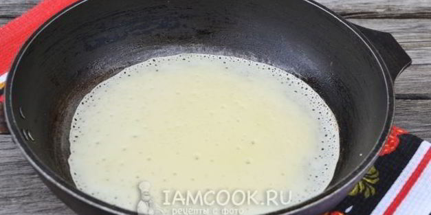 блинчики с клубникой