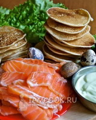 Блинчики с семгой