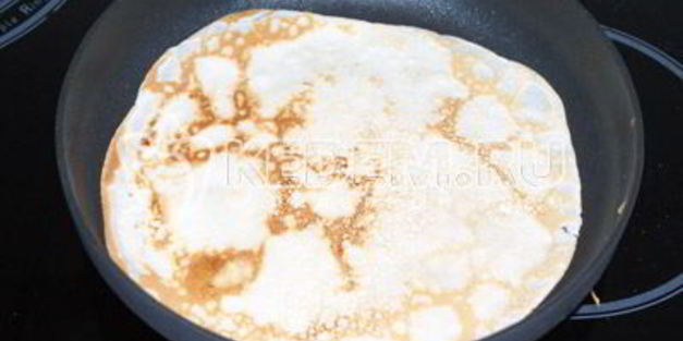 блинчики с творогом и изюмом