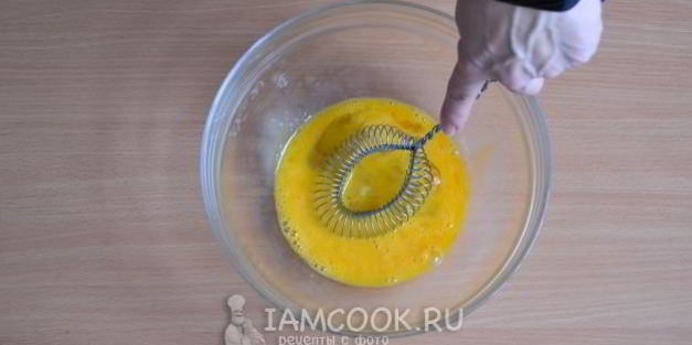 блины из теста на молоке с яйцами