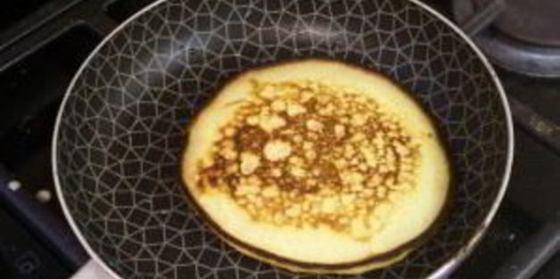 блины на ряженке толстые