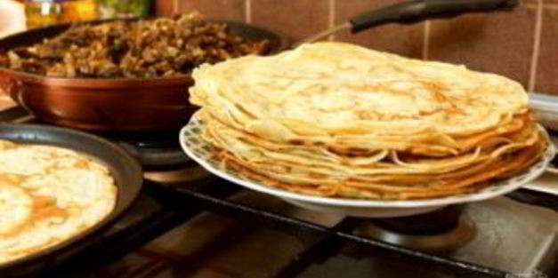 блины с грибной начинкой и яйцами