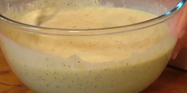 блины с клубникой