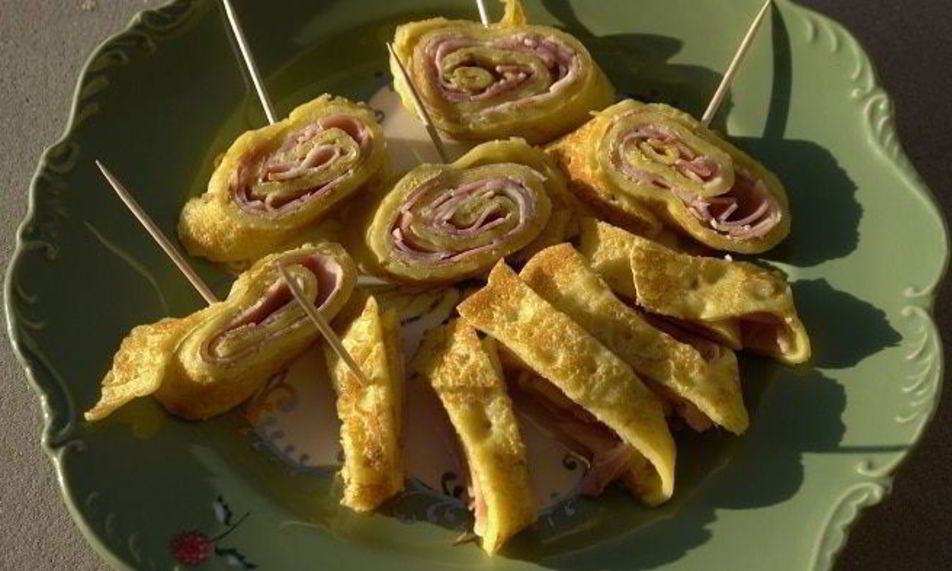 Рецепт блины с луком и сыром