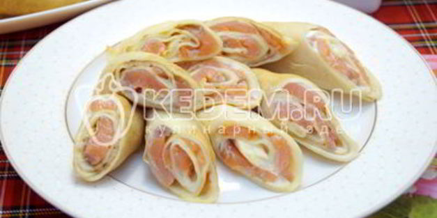 блины с семгой и сыром