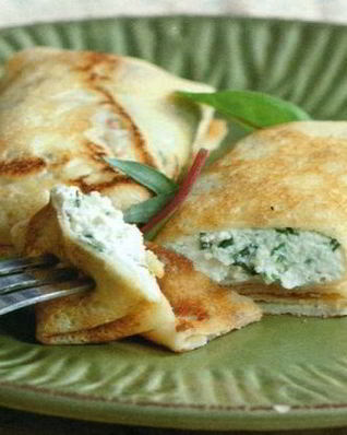 Блины с творогом и зеленью