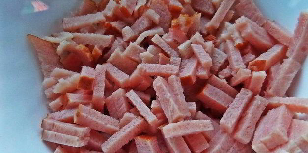 блины с ветчиной, запеченные под сыром