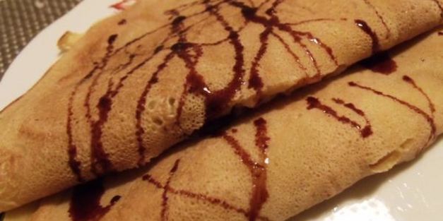 блины с яблоками