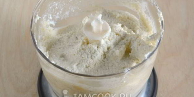 диетические блинчики с творожно-банановой начинкой