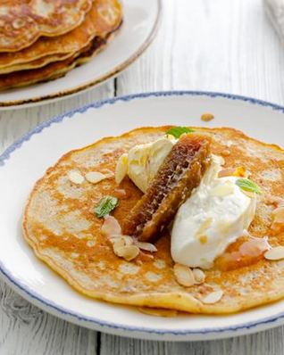 Миндальные блины с абрикосовым маслом