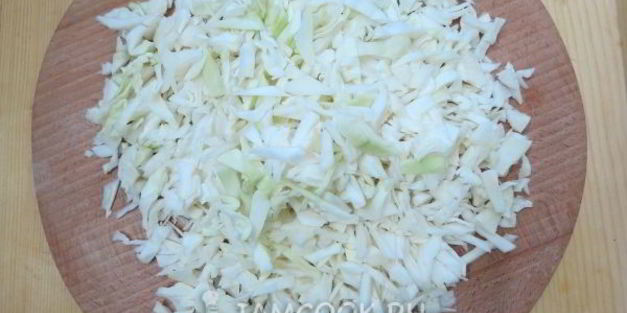 нежные блинчики с капустой