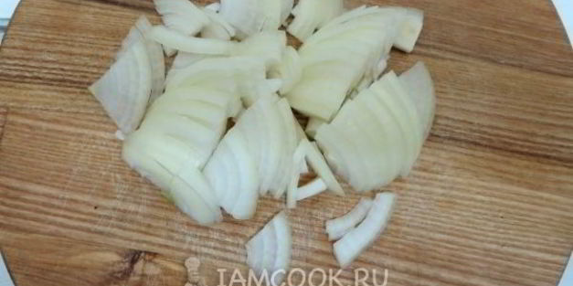 нежные блинчики с капустой