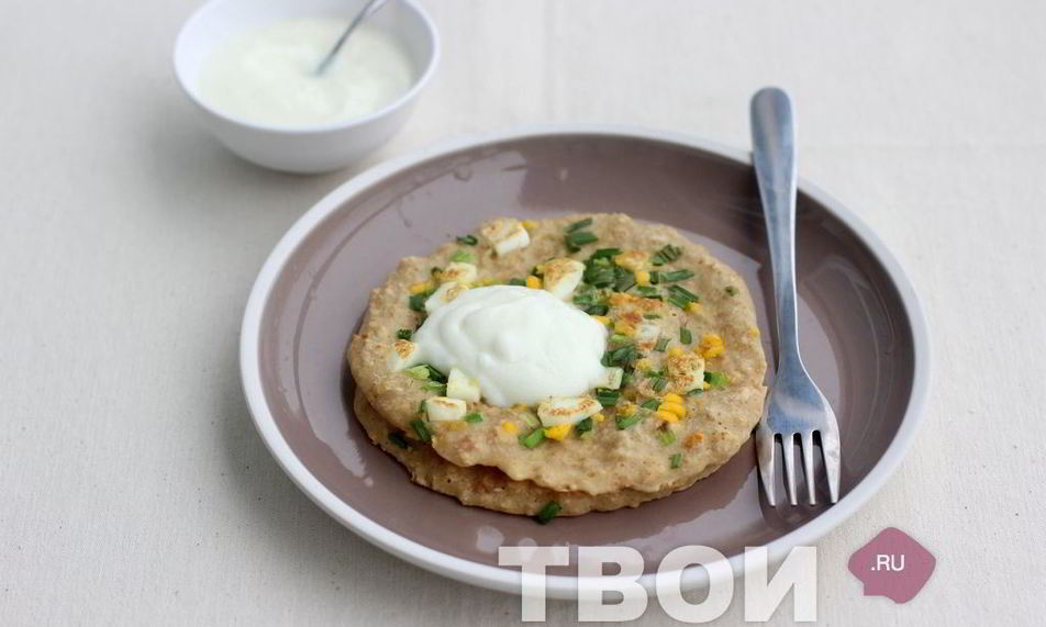 Рецепт овсяные блины с яйцом и луком