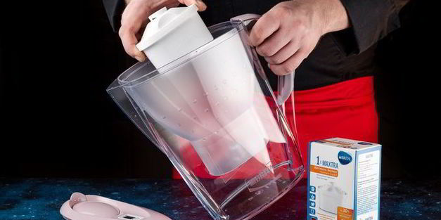 простые блинчики на воде с малиной