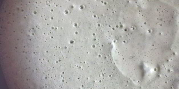 ржаные блинчики на сыворотке со щавелем и петрушкой