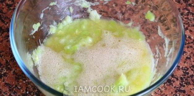 сладкие кабачковые блинчики