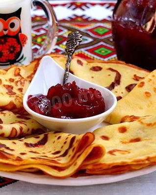 Толстые блины на кислом молоке