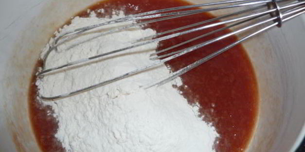 томатные блины с начинкой из тунца