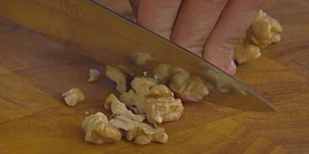 венгерские маковые блины с изюмом и грецкими орехами