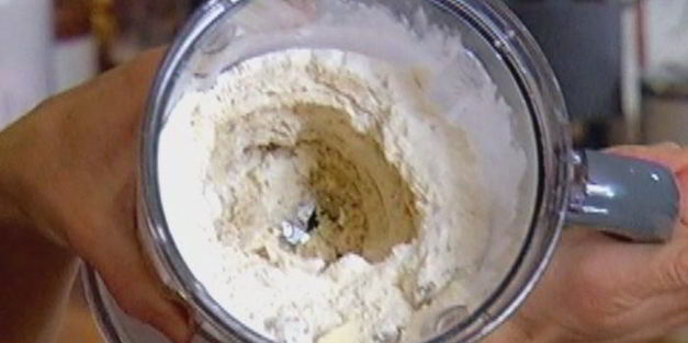 английские булочки с грецкими орехами и сыром