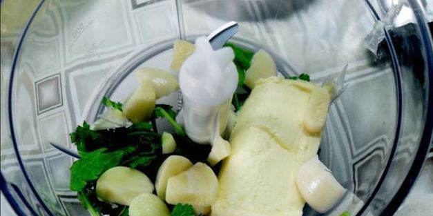 булочки с чесноком