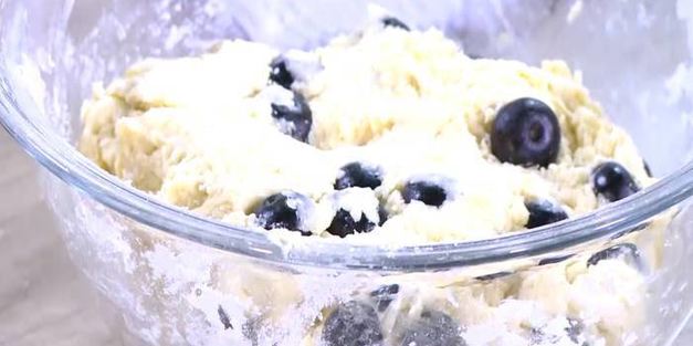 булочки с голубикой