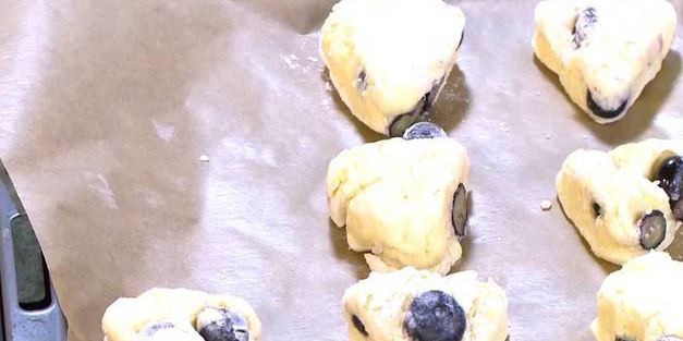 булочки с голубикой