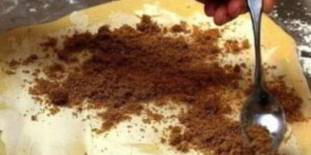 булочки с корицей и сливочной глазурью