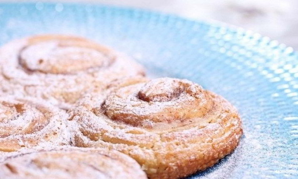 Рецепт булочек с корицея иза готового дрожжевого тест