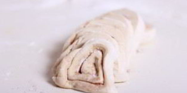 булочки с корицей из готового дрожжевого теста