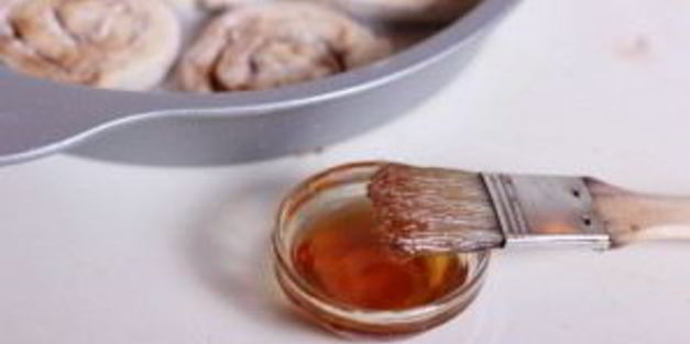 булочки с корицей из готового дрожжевого теста