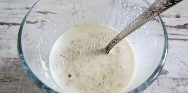 булочки с корицей в нежной глазури