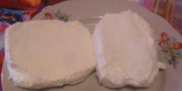 булочки с творогом и изюмом