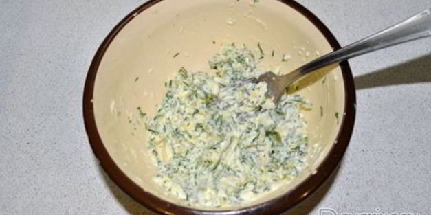 чесночные булочки с кунжутом