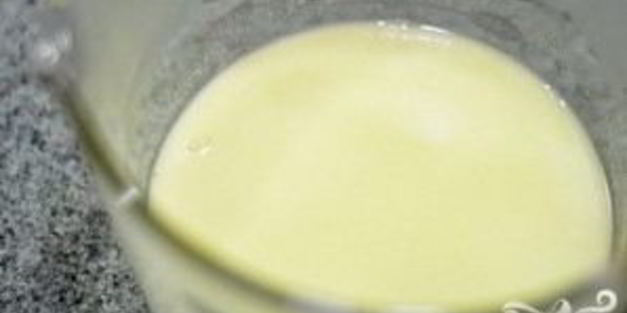 дрожжевые булочки с кунжутом