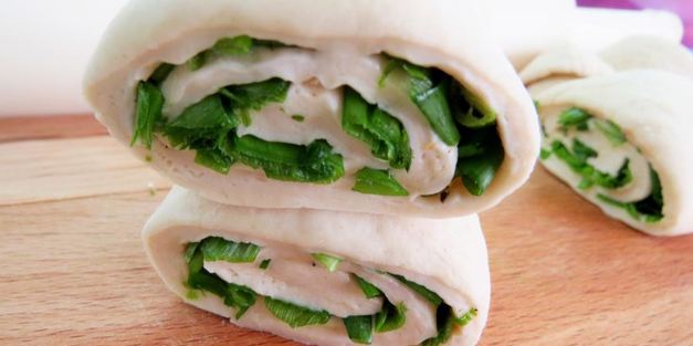 китайские паровые булочки с зеленым луком