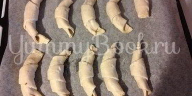 круассаны с шоколадом и апельсиновой цедрой