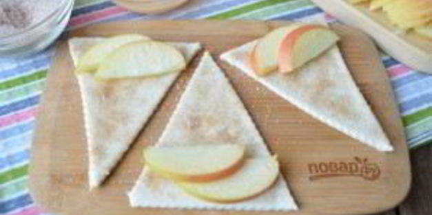 круассаны в стиле яблочный пирог