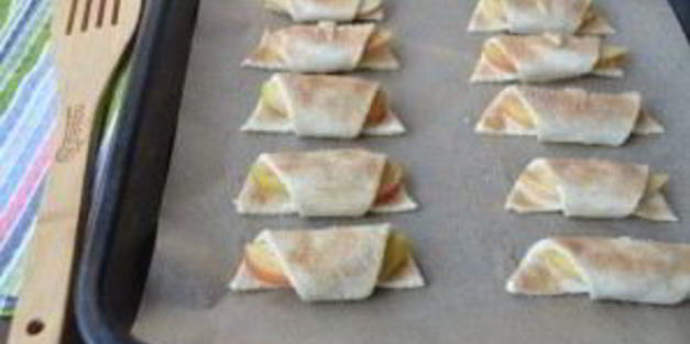 круассаны в стиле яблочный пирог