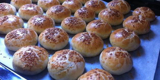 маленькие булочки с начинкой