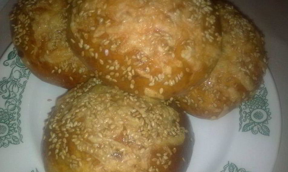Рецепт сырные булочки с кунжутом