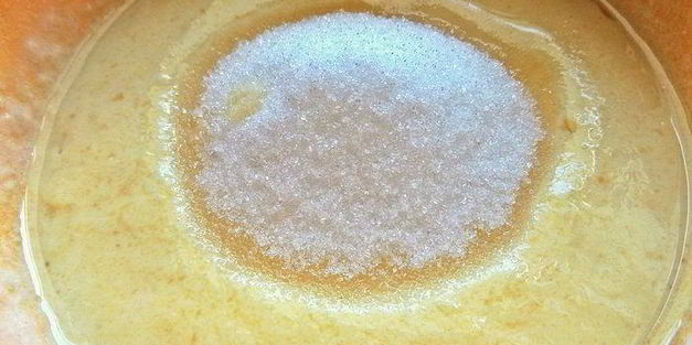 ватрушки с голубикой и яблоком