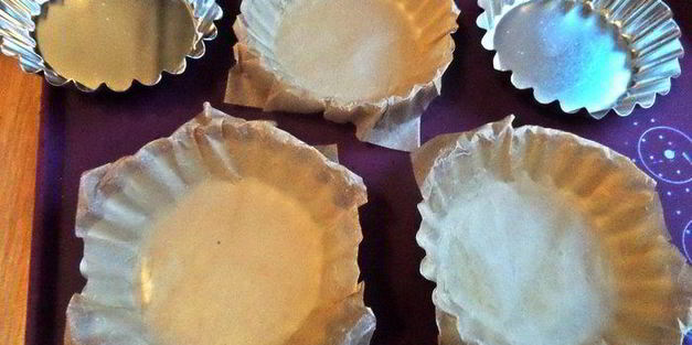 ватрушки с голубикой и яблоком