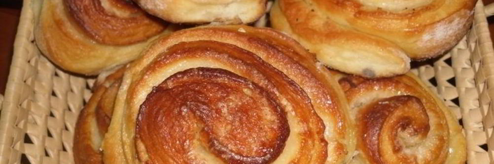 Воздушные булочки из дрожжевого теста