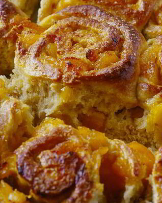 Воздушные булочки с курагой