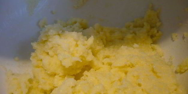 чизкейк с апельсином и изюмом