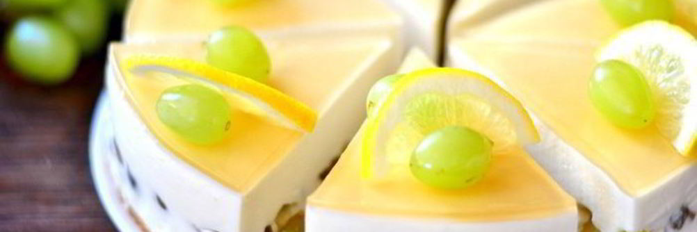 Чизкейк с белым вином и виноградом